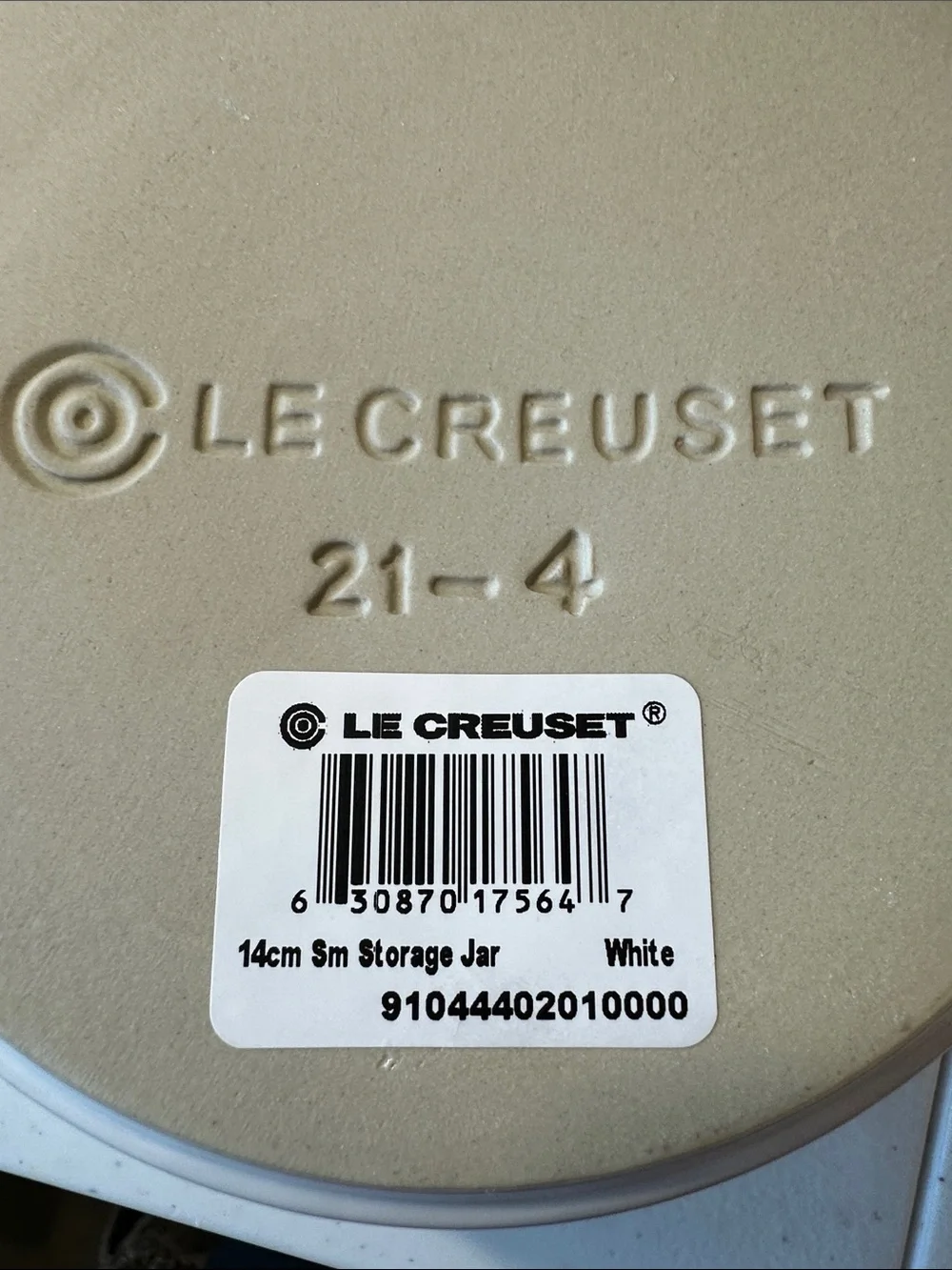 NEW Le Creuset WHITE CANISTER with Natural Wood Lid 23oz